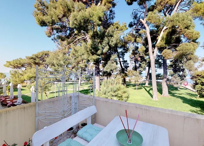 Lara By The Sea & Park Lejlighed